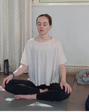 Pranayama-Session-study-theory-in-pokhara-nepal