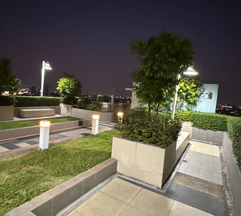 outside view of accomandation for yoga retreat and training therapy meditation