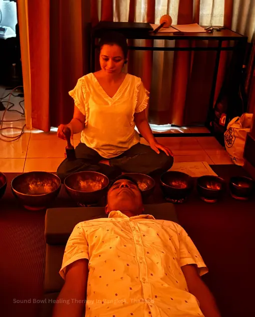 best-singing-bowl-sound-healing-therapy-in-bangkok-thailand