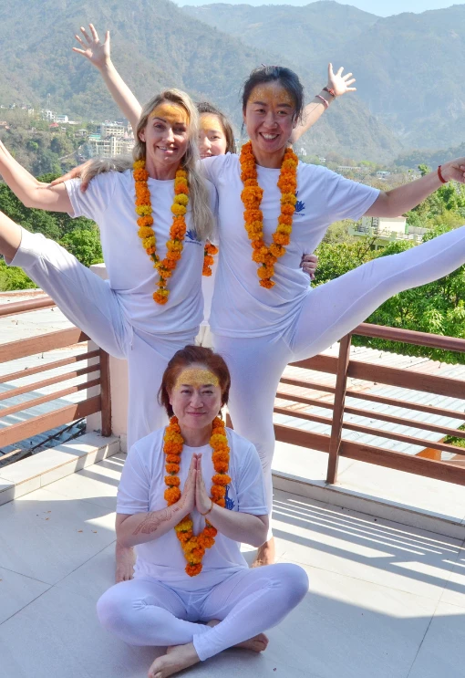 What Makes Yoga Ayurveda School in Rishikesh India | Thailand | Nepal | Himalaya Stand Out